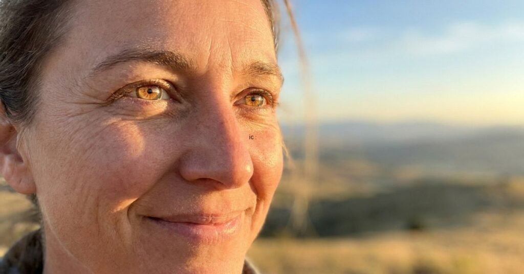 Inspiring Eyes Captions for Instagram That Build Confidence